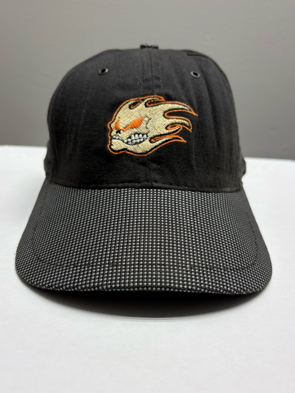 Black Flame Skull Embroidered Men’s Cap